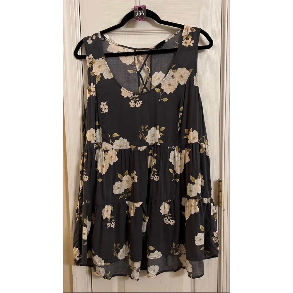 Torrid Womens 2X Floral Tiered Babydoll Tank Top Grey Strappy Back Rayon
